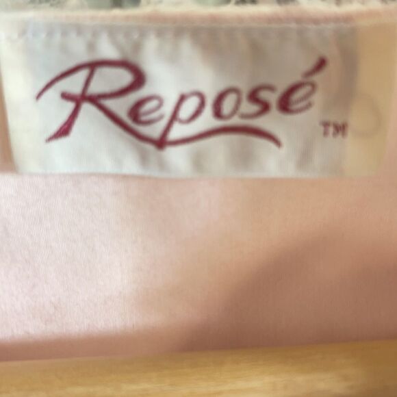 Vintage Deadstock 70’s Soft Pastel Pink Long Satin Button Up Robe Housecoat Sz S - Picture 7 of 12